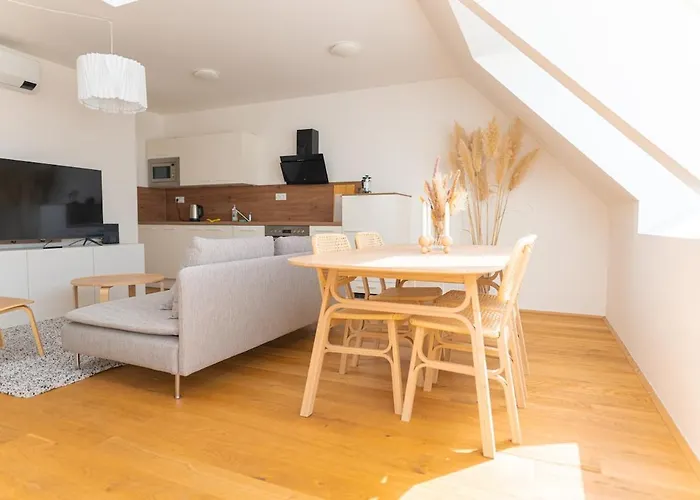Daire Airconditioned Penthouse